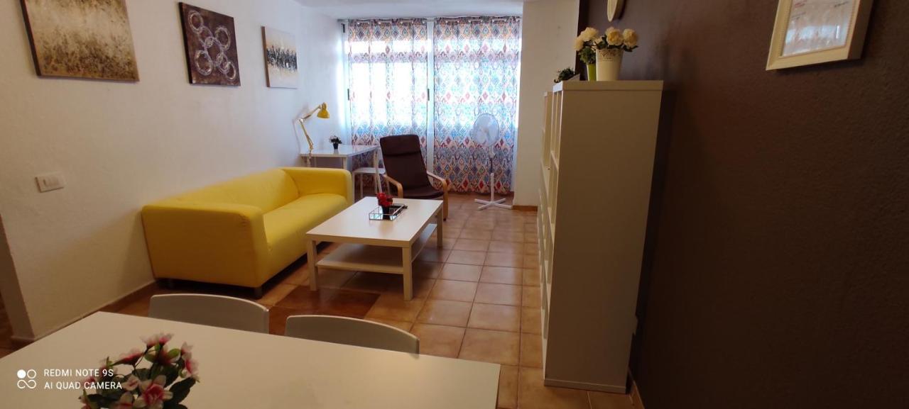 Picasso Apartamento Vecindario  Luaran gambar