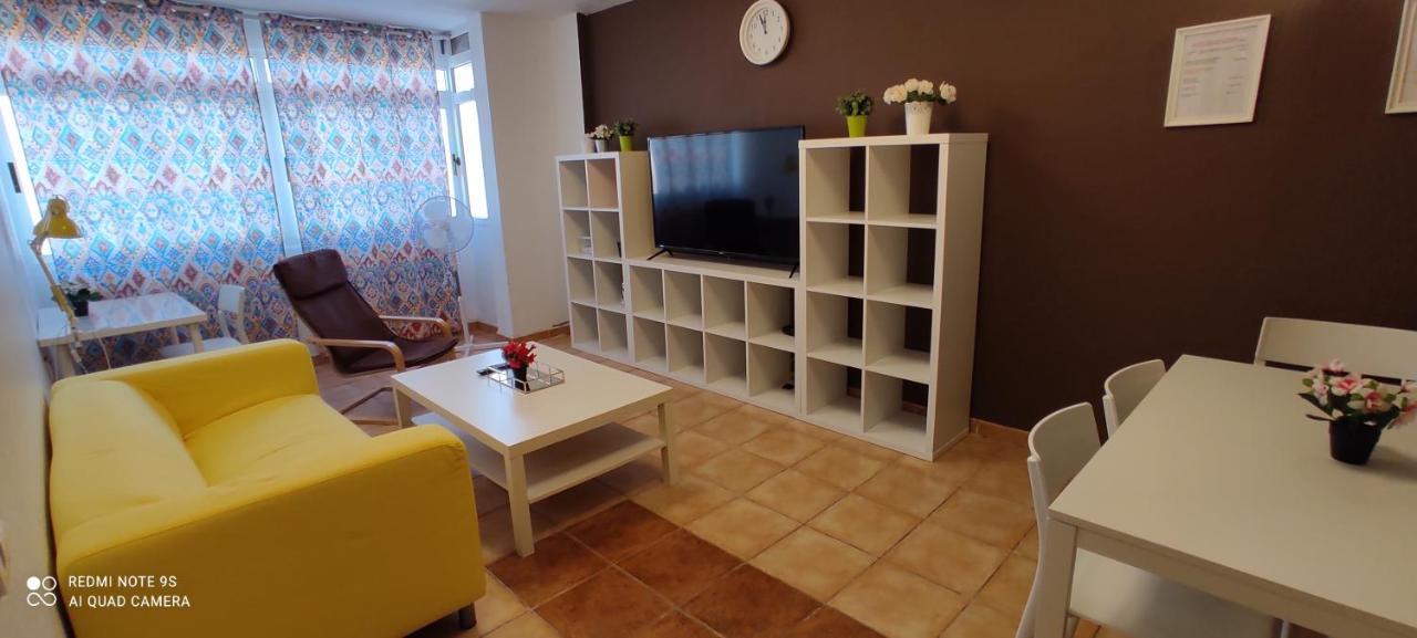 Picasso Apartamento Vecindario  Luaran gambar